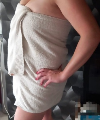 Изысканная брюнетка с пышными формами приглашает в гости щедрого мужчину для приятного времяпровождения. Обещаю, ты не пожалеешь! 15441, 37 лет