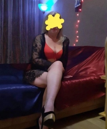 Молодая, сексуальная и игривая. Готова исполнить твои фантазии и подарить море удовольствия. Приглашаю к себе в гости или приеду к тебе. Звони, не пожалеешь! 15846, 44 года