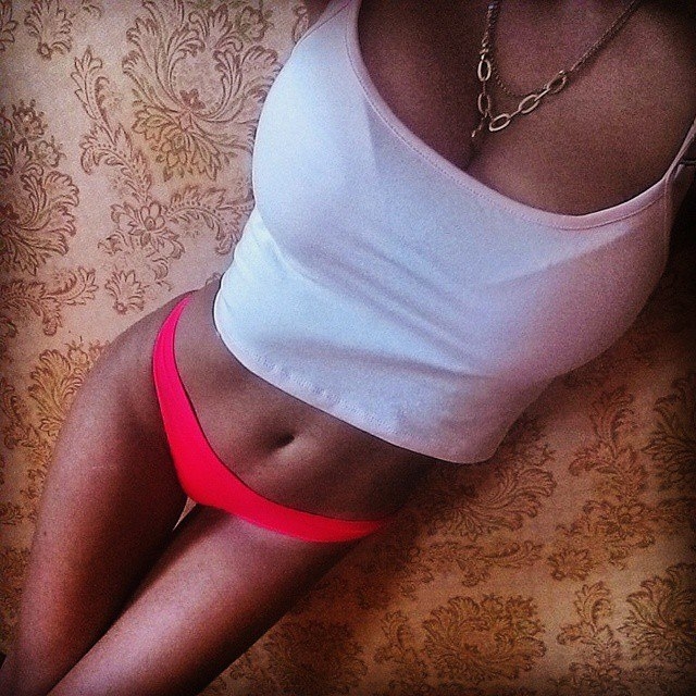 Я живу в Москве и сделаю все возможное, чтобы встреча с тобой стала незабываемым приключением. Мои услуги включают все, что ты толька пожелаешь - от страстных эротических массажей до горячих ролевых игр. Мои фото не оставят тебя равнодушным, а мои отзывы говорят сами за себя. Не упусти возможность окунуться в мир наслаждения и удовольствия вместе со мной. Обязательно попробуй и ты не пожалеешь! 💋 20782, 22 года