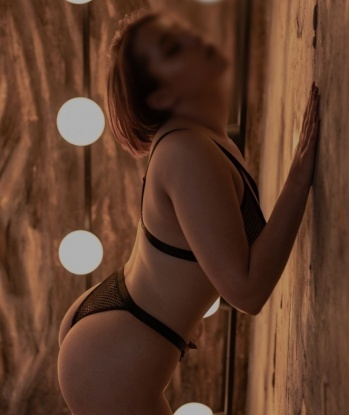 Искристая и чувственная леди ждет тебя для совместного отдыха и наслаждения. Позволь мне позаботиться о твоем удовольствии! 6052, 19 лет