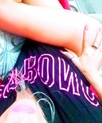 Живу в Москве. Готова предложить тебе незабываемое время в моей компании. Я знаю, как доставить истинное удовольствие и насытить тебя страстью. Познакомься со мной, и ты поймешь, что я не просто проститутка, я настоящая мастерица любви. У меня всегда есть фото и отзывы, чтобы ты мог убедиться в моей красоте и профессионализме. Позволь мне погрузиться с тобой в мир наслаждений и фантазий. Я готова исполнить твои самые сокровенные желания. 🌹🔥💋 7582, 41 год